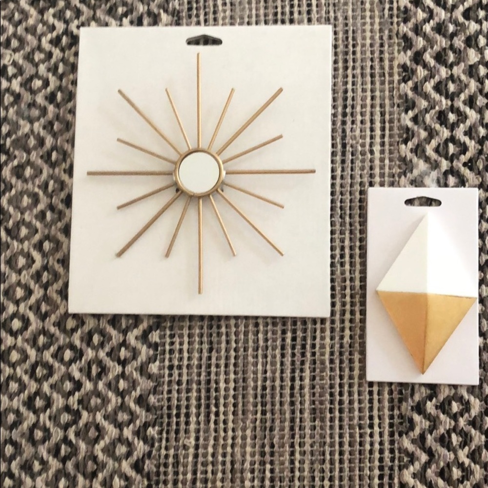 Target wall art